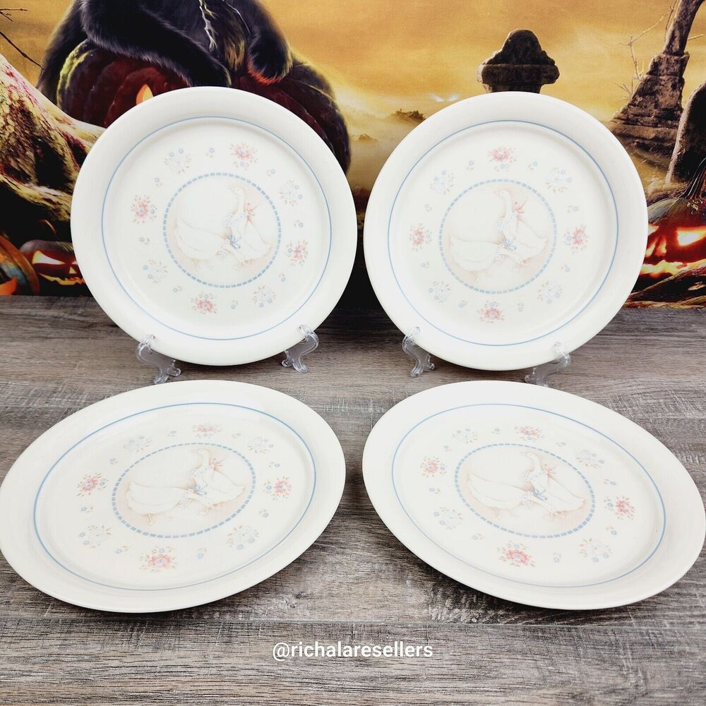Corelle Country Promenade 8.5" Salad Plates Lot of 4 Corning Vintage